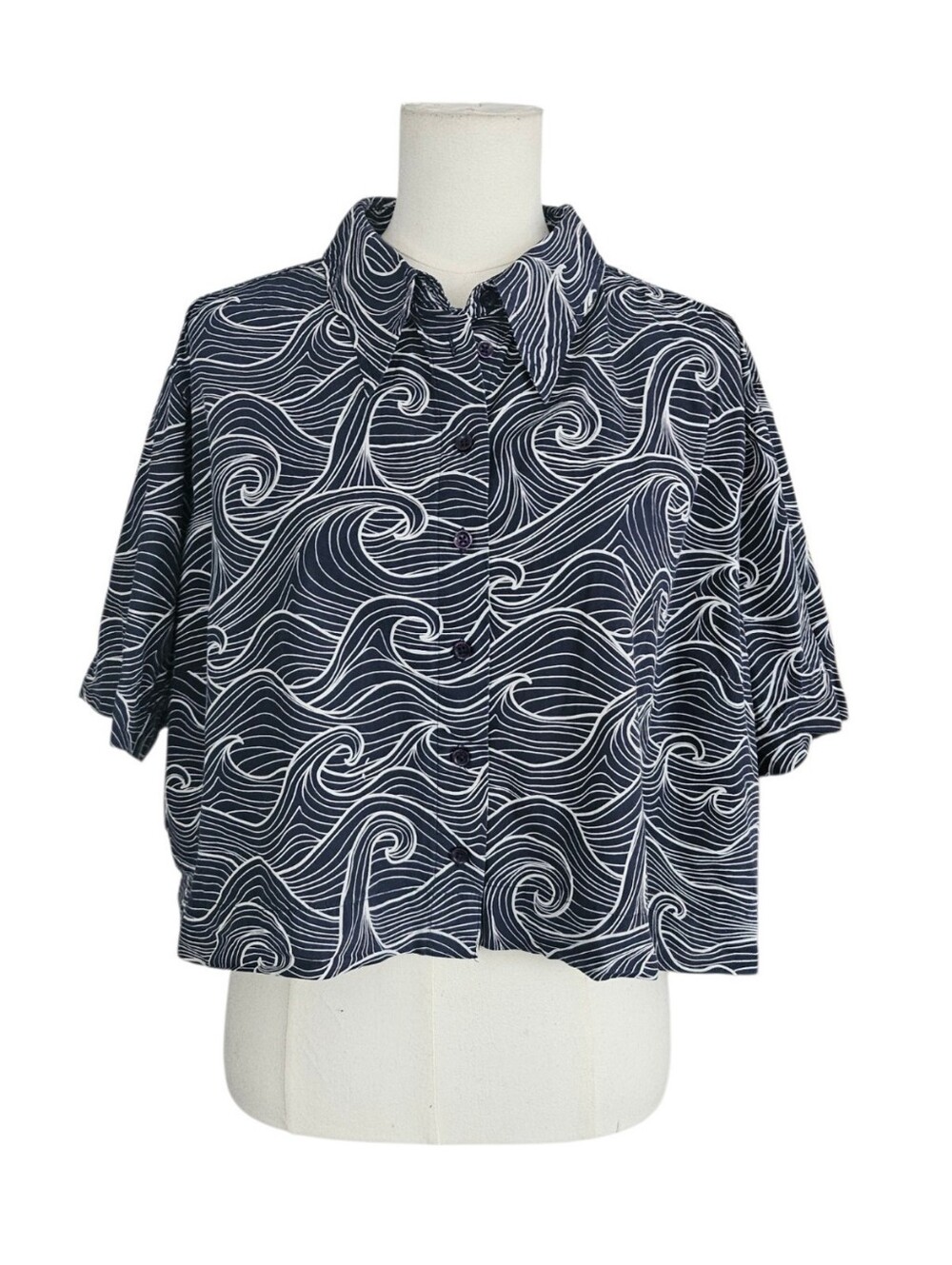 Wildfang Black and White Wave-Print Boxy Button-Down Cropped Shirt 1X